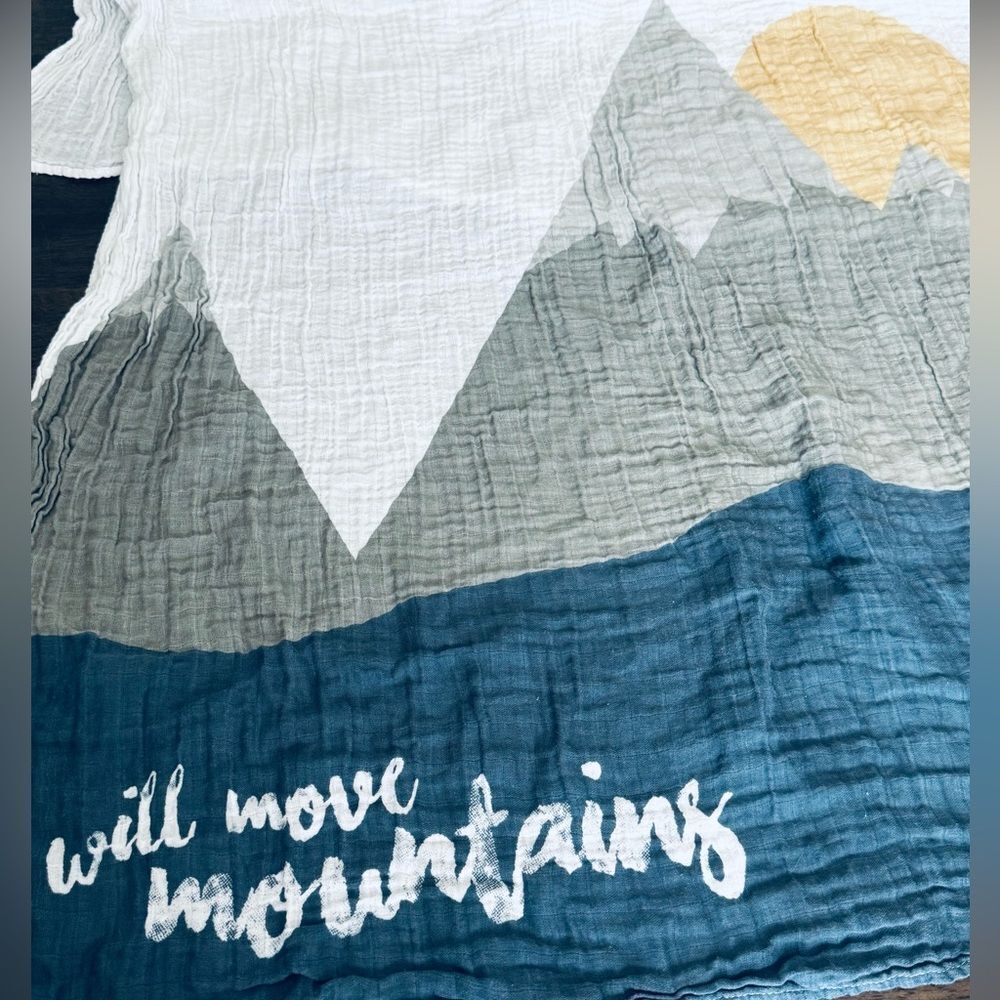 Lulujo Baby Swaddle Blanket I Will Move Mountains